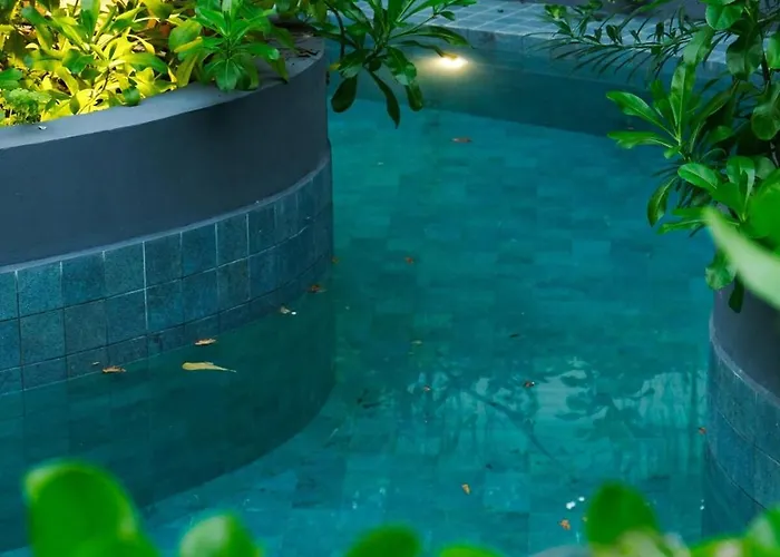Sky Pool - 4 Guests - Near The *