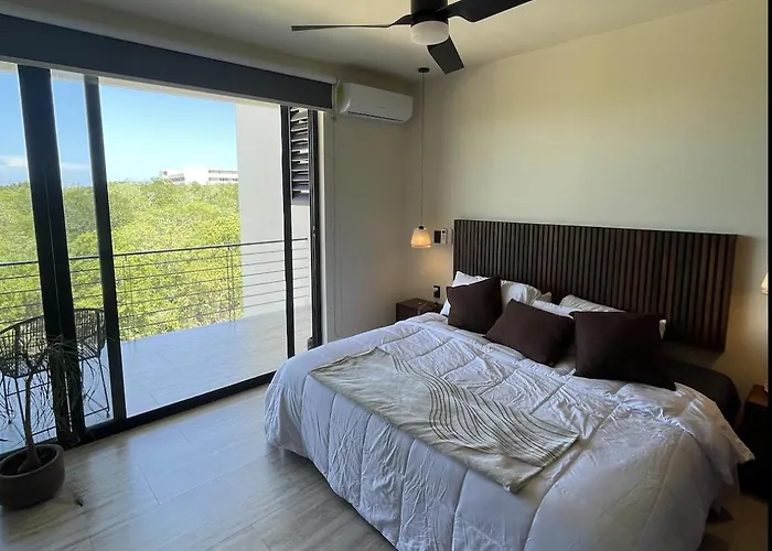 Sky Pool - 4 Guests - Near The
